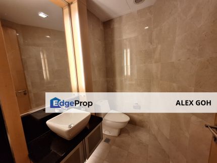 Price Nego, Good Condition, Big Balcony, Low Density, Can Walk to KLCC, Kuala Lumpur, KL City