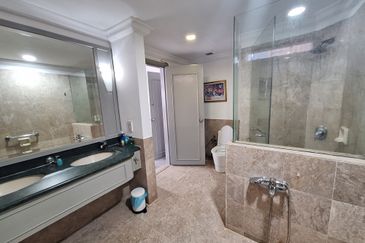 Berjaya Times Square Serviced Apartment