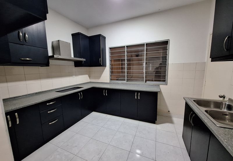 Perdana Emerald Serviced Apartment