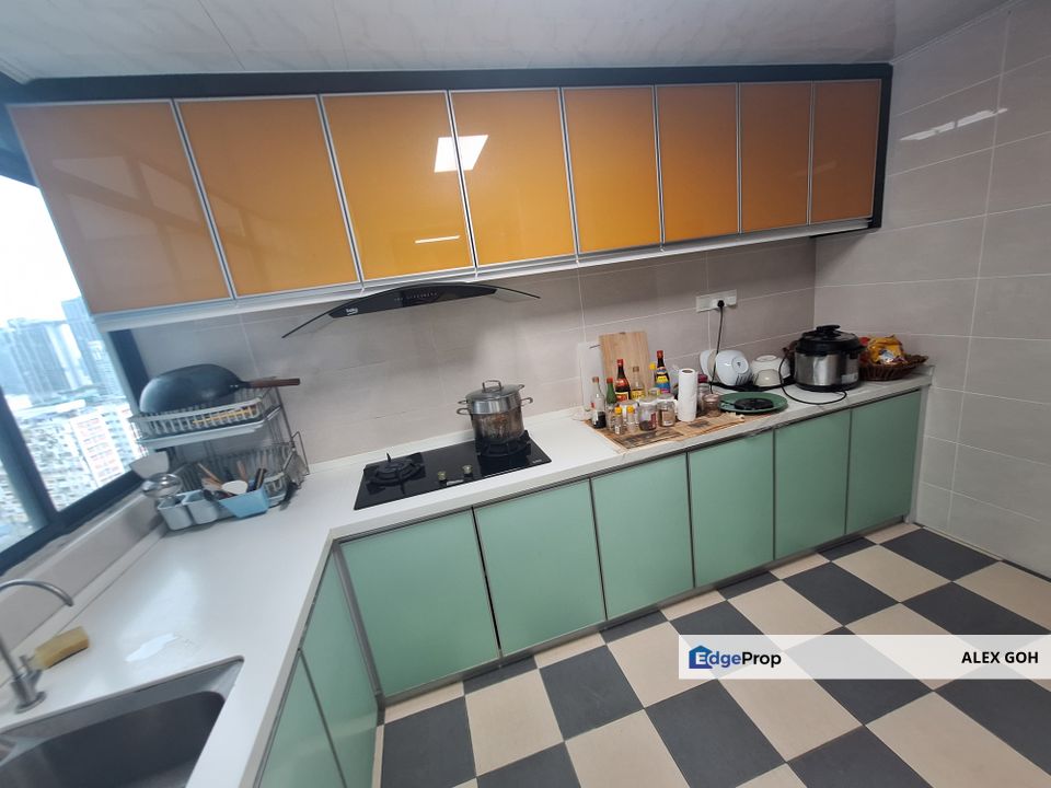 Renovated, Fully Furnished, Good Condition, High Floor, Nice Open View, Kuala Lumpur, Bukit Bintang