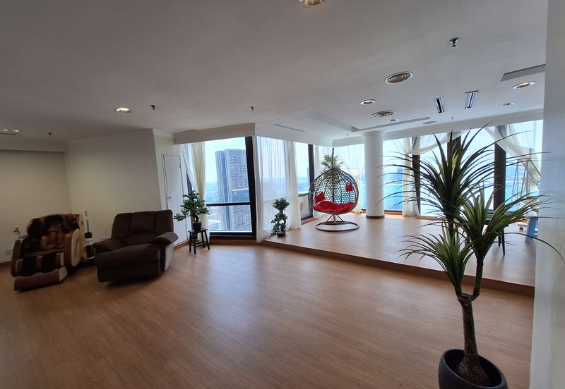 Berjaya Times Square Serviced Apartment