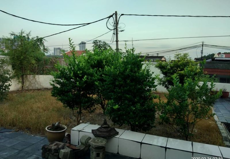 OUG Happy Garden Spacious Double Storey Bungalow 