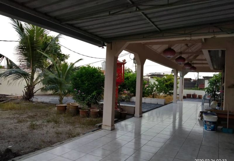 OUG Happy Garden Spacious Double Storey Bungalow 