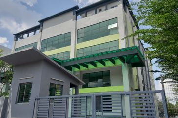 4 storey Standalone Commercial Building Seremban 2