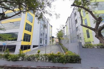 4 storey Standalone Commercial Building Seremban 2