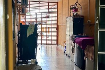 Alor Star Freehold Semi-D near Aman Desa. No flood area.