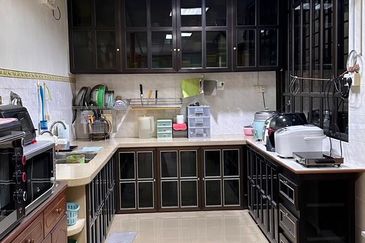 Alor Star Freehold Semi-D near Aman Desa. No flood area.