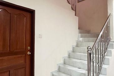 Alor Star Freehold Semi-D near Aman Desa. No flood area.