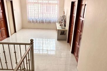 Alor Star Freehold Semi-D near Aman Desa. No flood area.