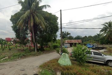 Jenjarom Sg Rambai Medium Industry Zoned Land face main road