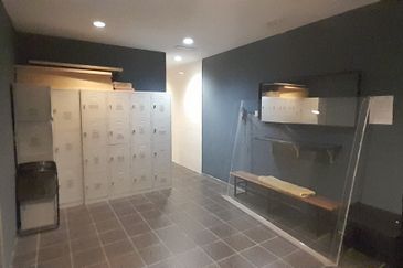 Ground floor retail lot near Amcorp Mall PJS 52