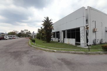 Industrial land with buildings at Jalan Enggang, Setiawangsa