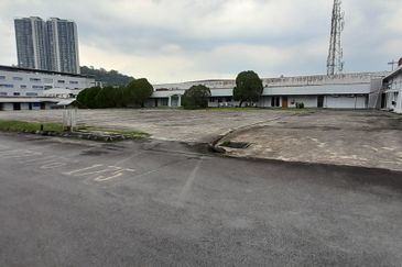 Industrial land with buildings at Jalan Enggang, Setiawangsa
