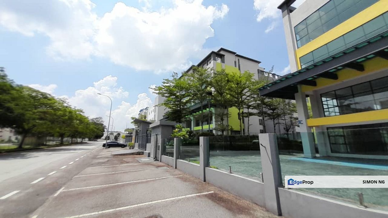 Freehold detached commercial building @ Seremban 2, Negeri Sembilan, Seremban