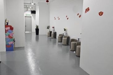 PJ Ground floor Commercial Lot with Mezzanine 