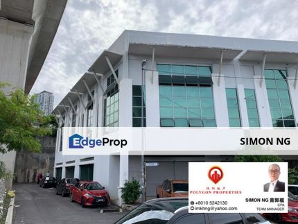 Big end lot 3 storey shop office Jalan Kenari , Selangor, Puchong