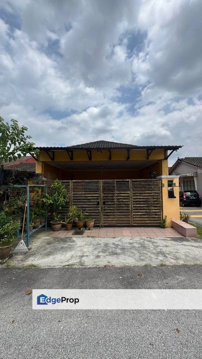 FREEHOLD End Lot 1.5 Storey Terrace House, Taman Sri Melati, Batu Caves  ( Facing Mosque )
, Selangor, Selayang