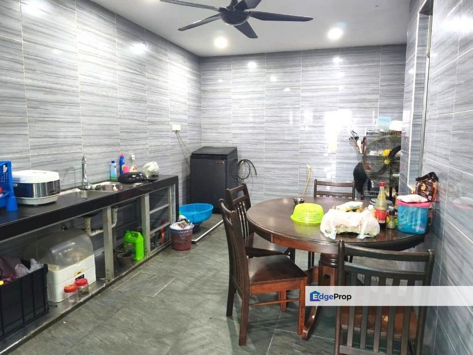 Renovated Semi D 2-Storey Taman Aman Perdana, Klang , Selangor, Klang