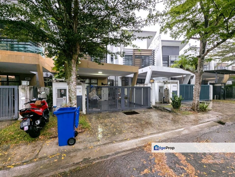 Facing Open Teres 2 Tingkat Laman Glenmarie, Shah Alam , Selangor, Glenmarie