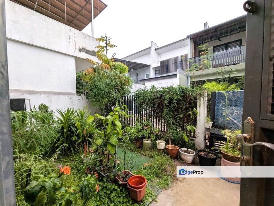 Facing Open Teres 2 Tingkat Laman Glenmarie, Shah Alam , Selangor, Glenmarie