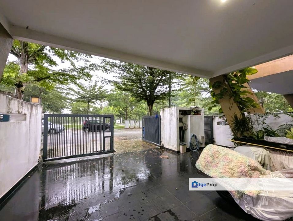 Facing Open Teres 2 Tingkat Laman Glenmarie, Shah Alam , Selangor, Glenmarie