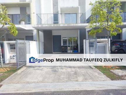 FULLY FURNISHED | 2 Storey Terrace, Casa Wood, Cybersout, Brand New Ready Move In, Selangor, Dengkil