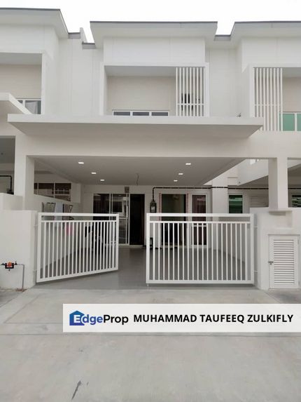FREEHOLD | INDIVIDUAL | RENOVATED | 2 Storey Terrace, Suriaman 2 Sendayan, Negeri Sembilan, Seremban