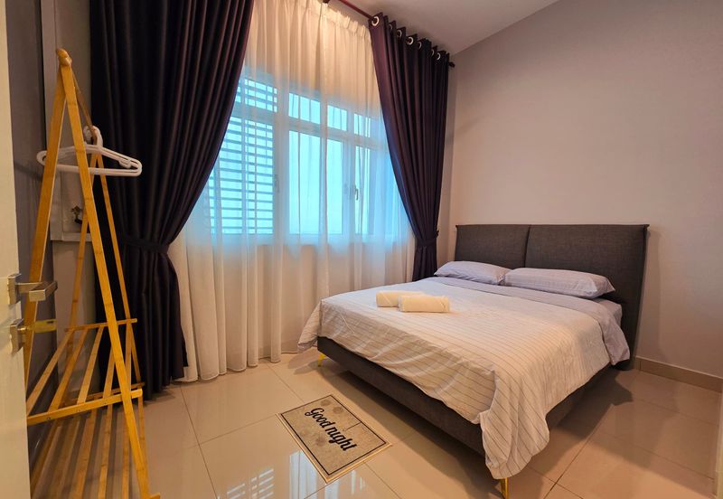 La Thea Residences @ 16 Sierra