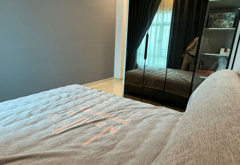 La Thea Residences @ 16 Sierra