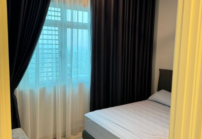 La Thea Residences @ 16 Sierra