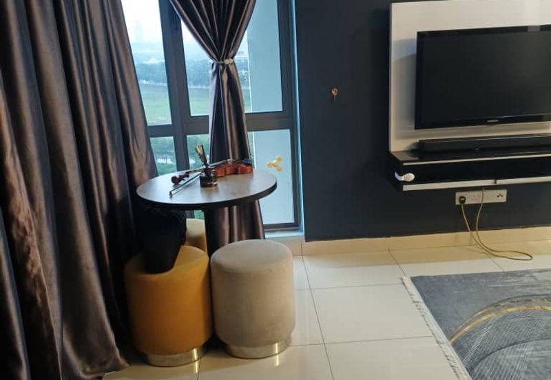 Lake Point Residence