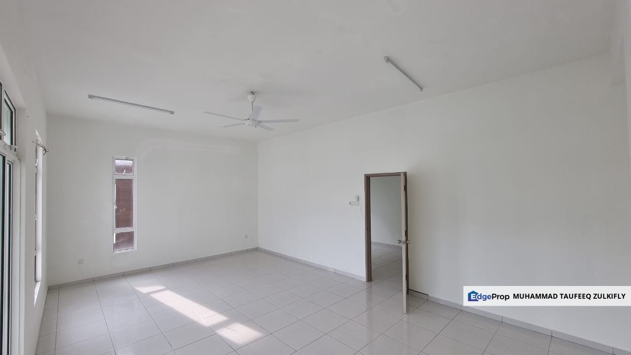 2 Storey Bungalow Bukit Senawang Perdana, Near To KTM Sungai Gadut, Negeri Sembilan, Seremban