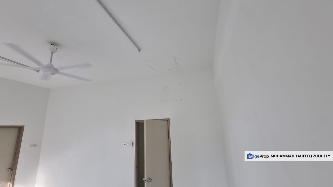 2 Storey Bungalow Bukit Senawang Perdana, Near To KTM Sungai Gadut, Negeri Sembilan, Seremban