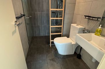 Meta Residence @ Meta City