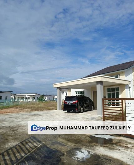 RUMAH BARU | BANGLO SETINGKAT | Taman Seraya Rembau, Kawasan Lapang, Negeri Sembilan, Rembau
