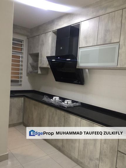 PARTIAL FURNISHED W KITCHEN CABINET, Bsp 21, Bandar Saujana Putra, Ready Move In, Selangor, Jenjarom