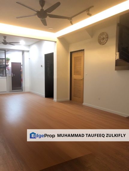 RENOVATED 2 Storey Terrace Taman Desiran Bayu, Puchong, Beautiful Condition House, Selangor, Puchong
