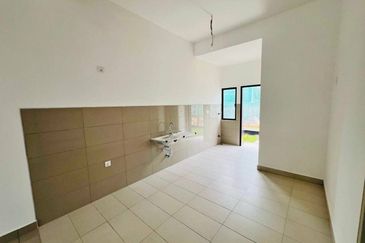 Casira 3 @ Bandar Bukit Raja