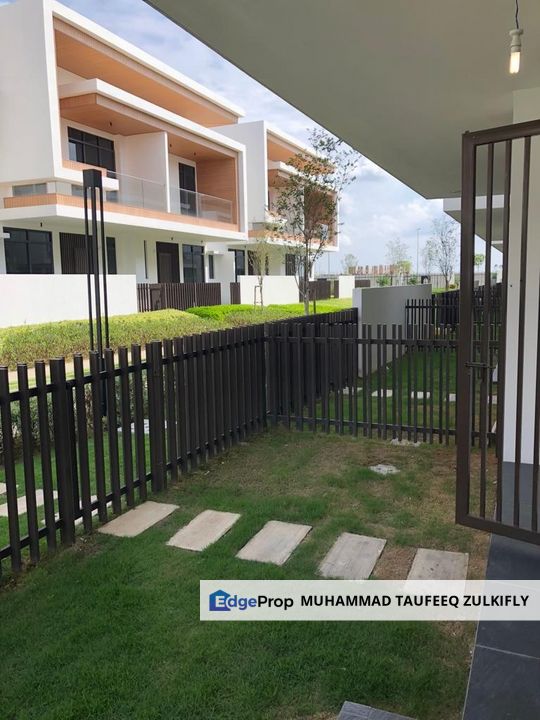 END LOT WITH LAND | NON BUMI | FACING NORTH | Superlink Terrace, Terraza Eco Sanctuary, Selangor, Telok Panglima Garang