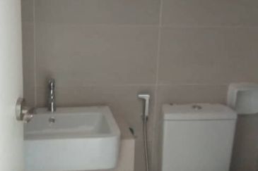 Adria Residence @ Gravit8