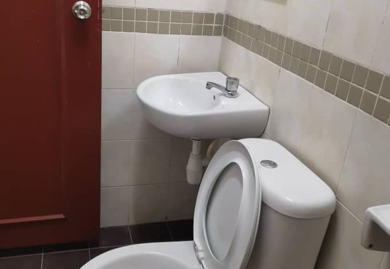 E-Tiara Serviced Apartment