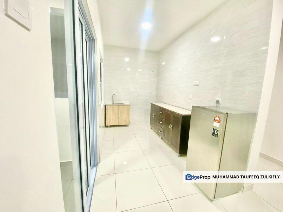 FULLY FURNISHED | 3 BEDROOMS | Koi Prima Condo, Puchong Ready Move In, Selangor, Puchong