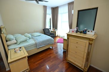 Cahaya SPK, Seksyen U9