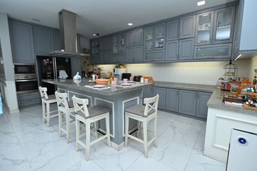 Cahaya SPK, Seksyen U9