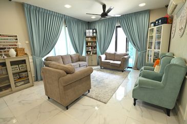 Cahaya SPK, Seksyen U9