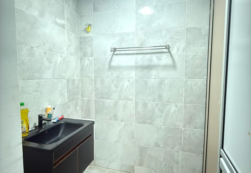 Kenwingston Business Centre