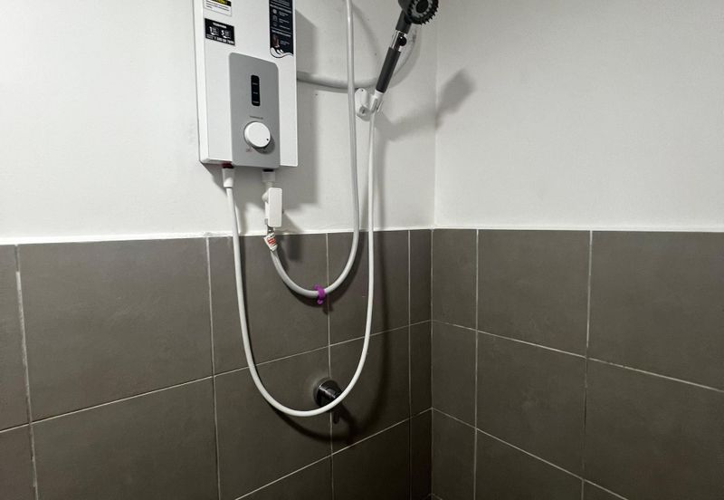 Tangerine Suites @ Sunsuria City **