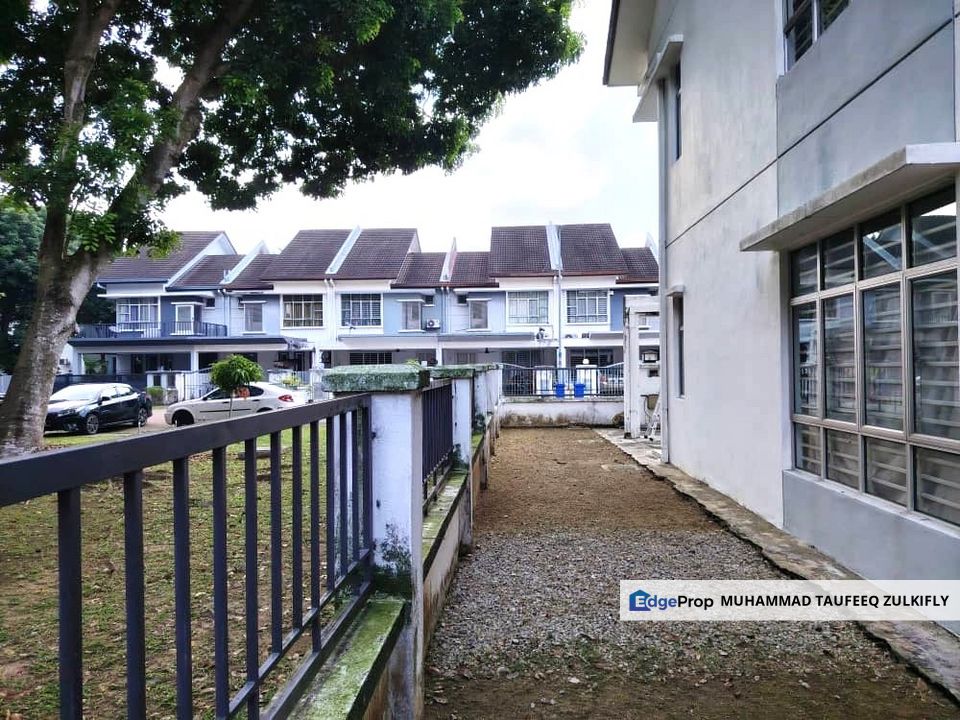End Lot 2 Storey Terrace Indah Residence Kemuning Utama, Shah Alam, Selangor, Shah Alam