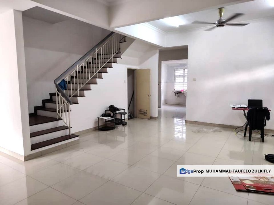 End Lot 2 Storey Terrace Indah Residence Kemuning Utama, Shah Alam, Selangor, Shah Alam
