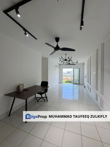 PARTIAL FURNISHED | READY MOVE IN | Alam Idaman, Seksyen 22 Shah Alam, Near Batu Tiga, Selangor, Shah Alam